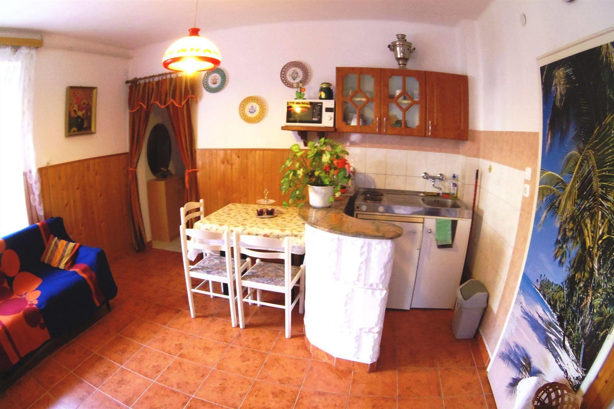 Joker Villa Apartmanhaus Hévíz Dış mekan fotoğraf